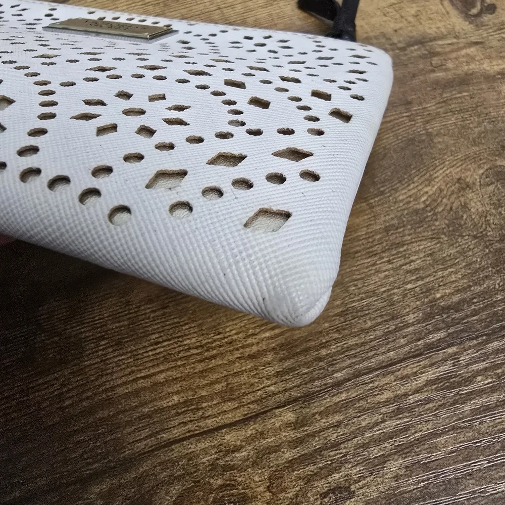 Victoria's Secret White Clutch Bag Or Make Up Bag